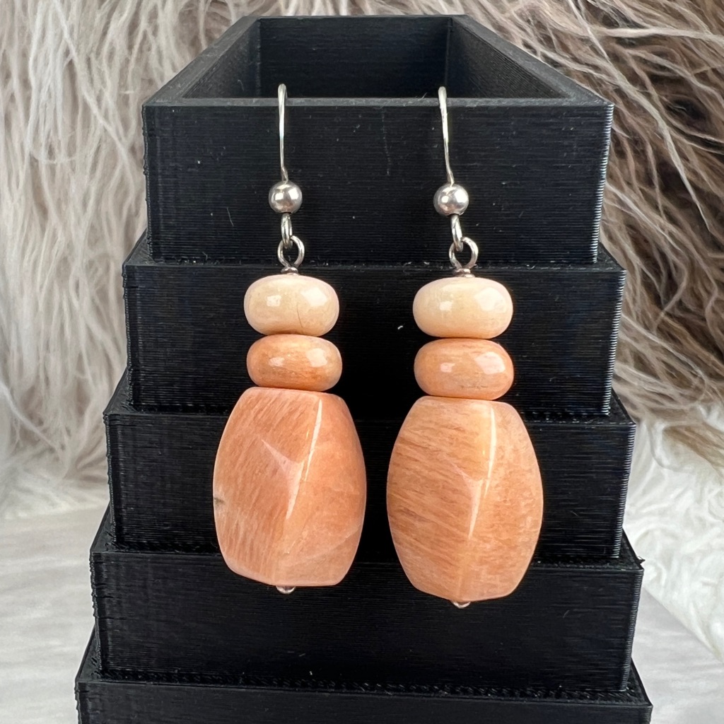 Vintage Weighted Peach Stone Dangle Weighted Pierced Earrings